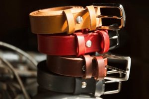 Ceintures en cuir fabriquées artisanalement en Bretagne